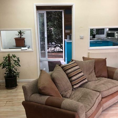 Treetops Flat2 Hall Green B28 Birmingham Exteriör bild
