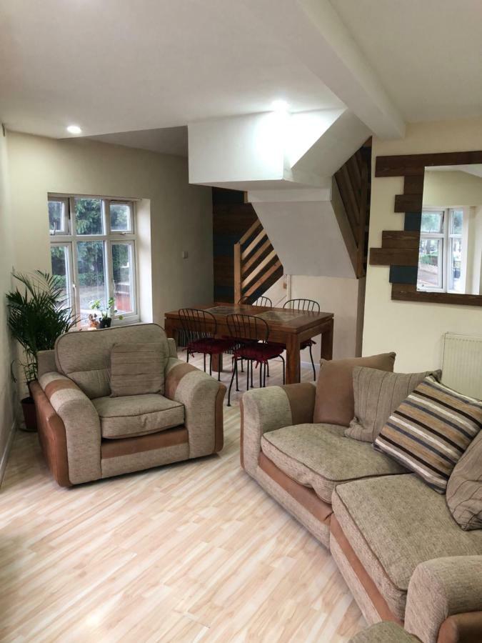 Treetops Flat2 Hall Green B28 Birmingham Exteriör bild